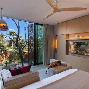 Animal View Room Tour & Zoo Admission
